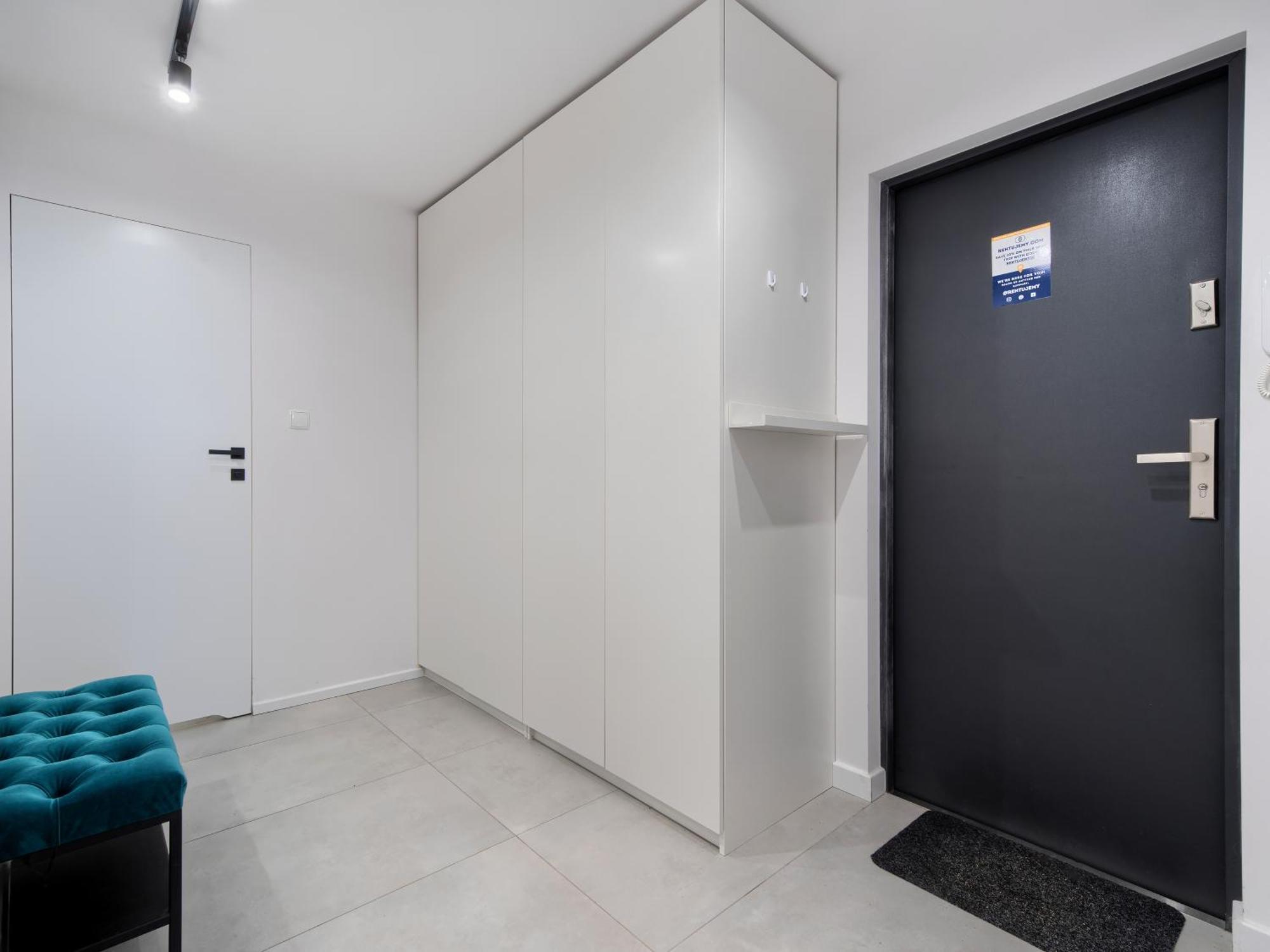 Seaside Retreat Gdansk - 64M2, Parking, Workspace- By Rentujemy Bagian luar foto